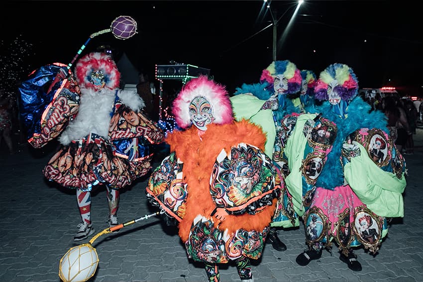 Cortejo Cultural reúne tradições carnavalescas em Santa Clara