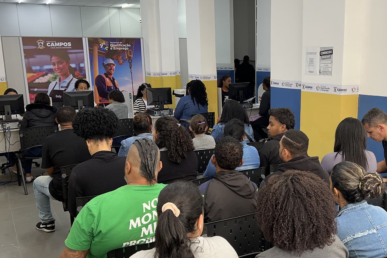 Espaço da Oportunidade de Campos tem 293 vagas de emprego neste início de semana
